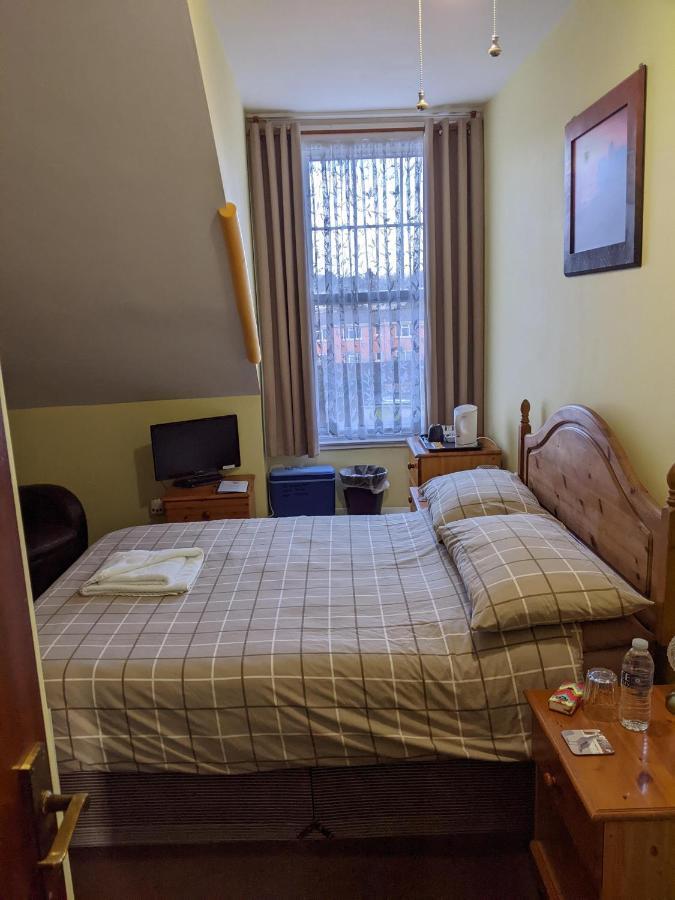 Kingswinford Guest House Paignton Bagian luar foto